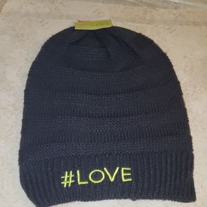 #LOVE hat